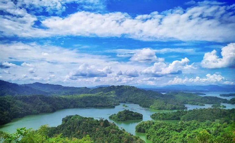 5 Destinasi Wisata Menawan di Pulau Kalimantan